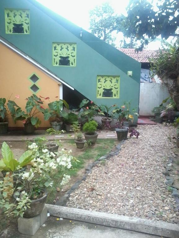 Himasha Guest Mirissa Exterior foto