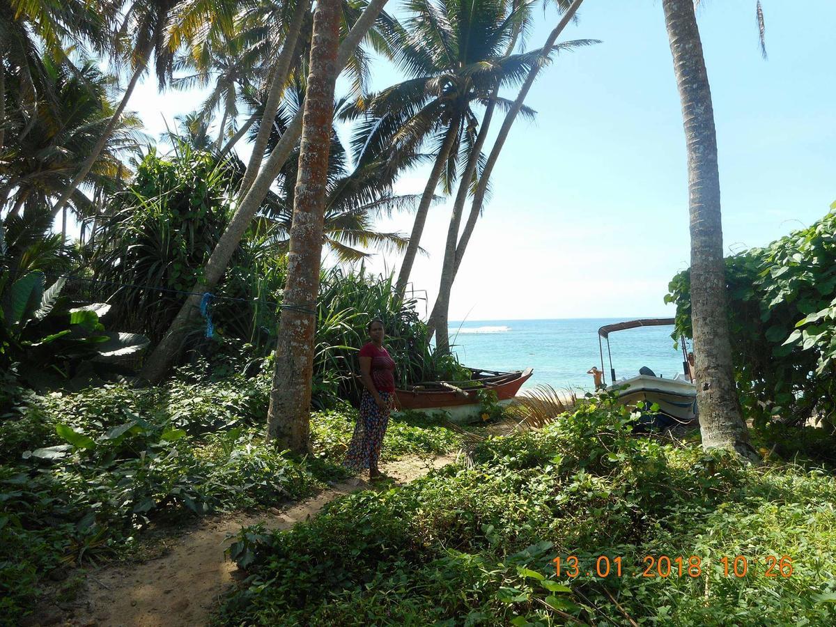 Himasha Guest Mirissa Exterior foto